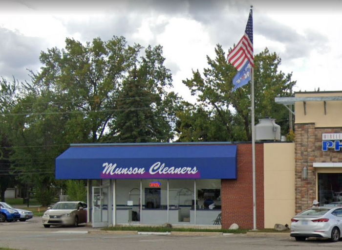 Munson Cleaners - Street View Of Lathrup Village Store